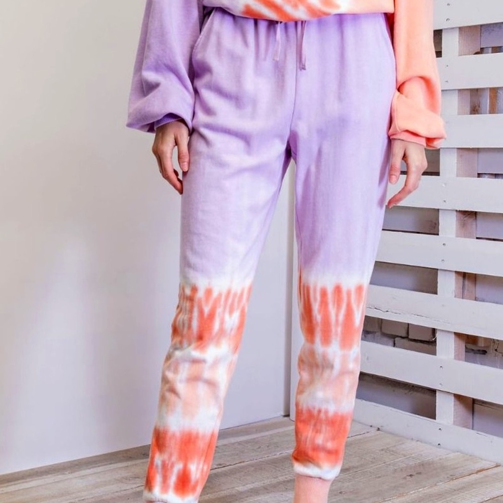 EASEL NWT TIE DYE BOTTOM TERRY KNIT JOGGER PANTS!
